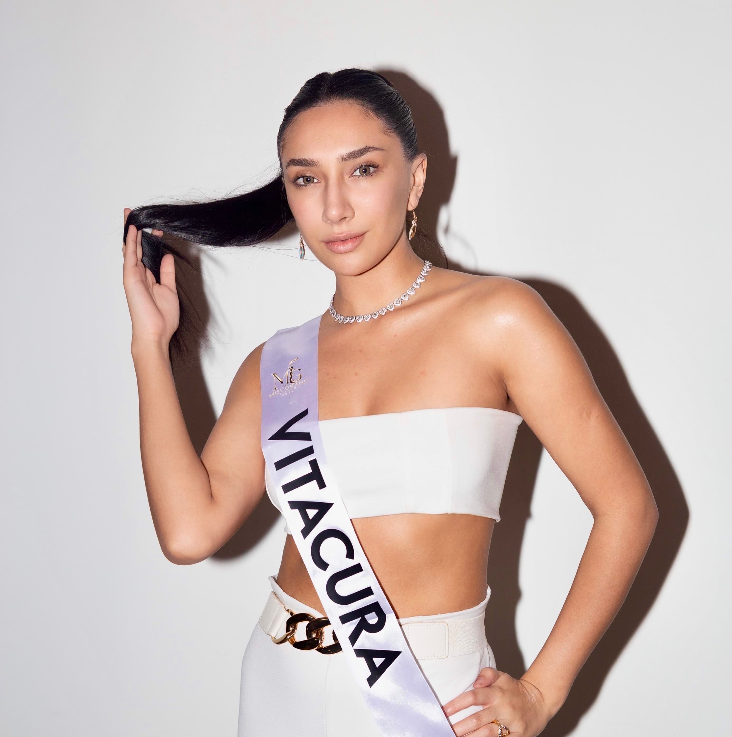 Florencia López — MISS VITACURA